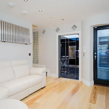 Ferienhaus Luxury Townhouse *